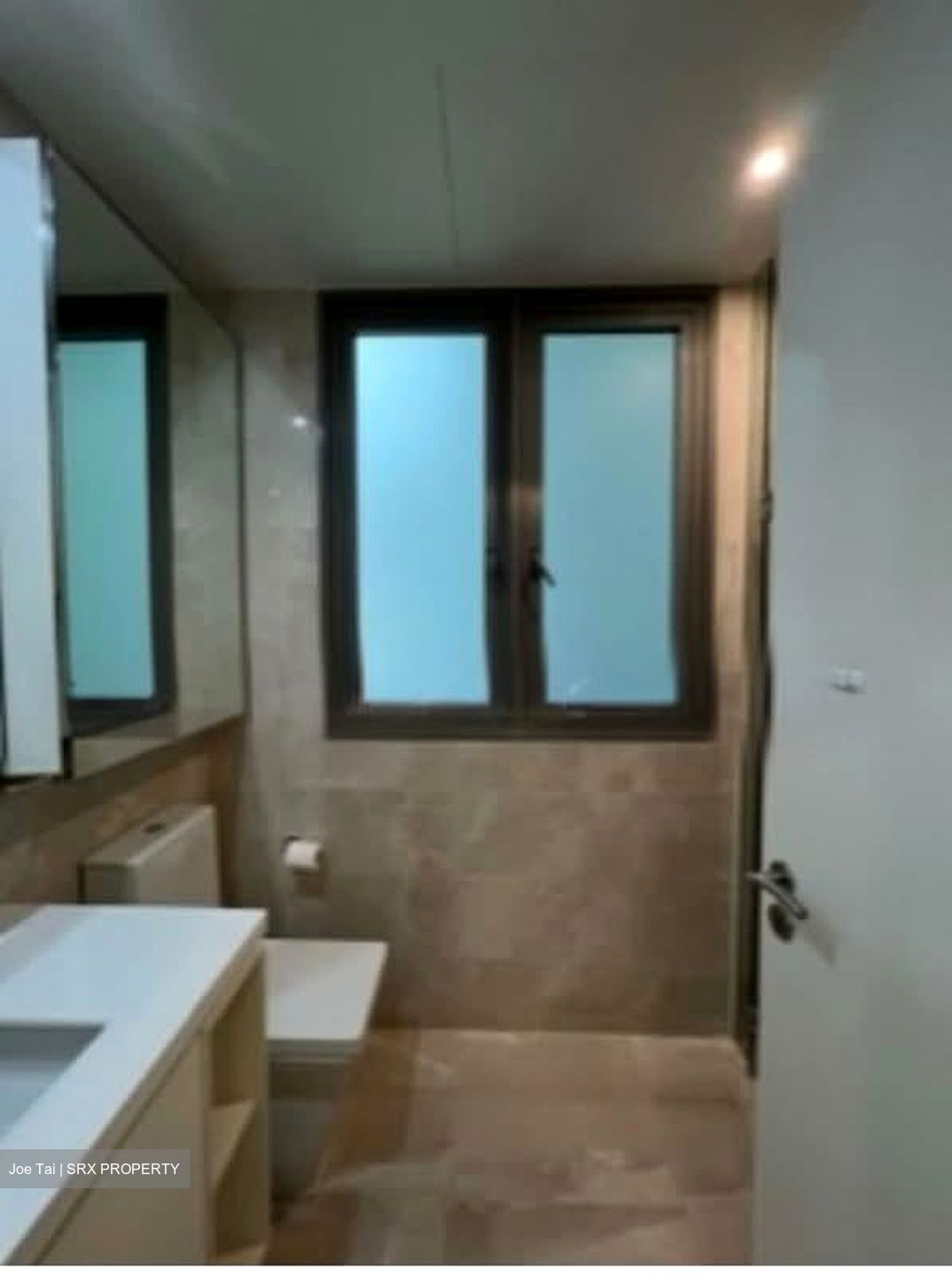 Kingsford . Hillview Peak (D23), Condominium #603104771